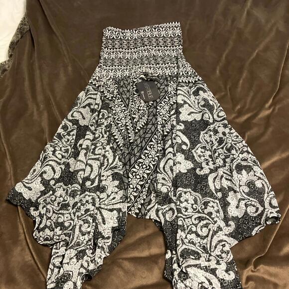 INC International Concepts Dresses & Skirts - Inc International Concepts Petite Medium Tube Top Dress -black& White NWT